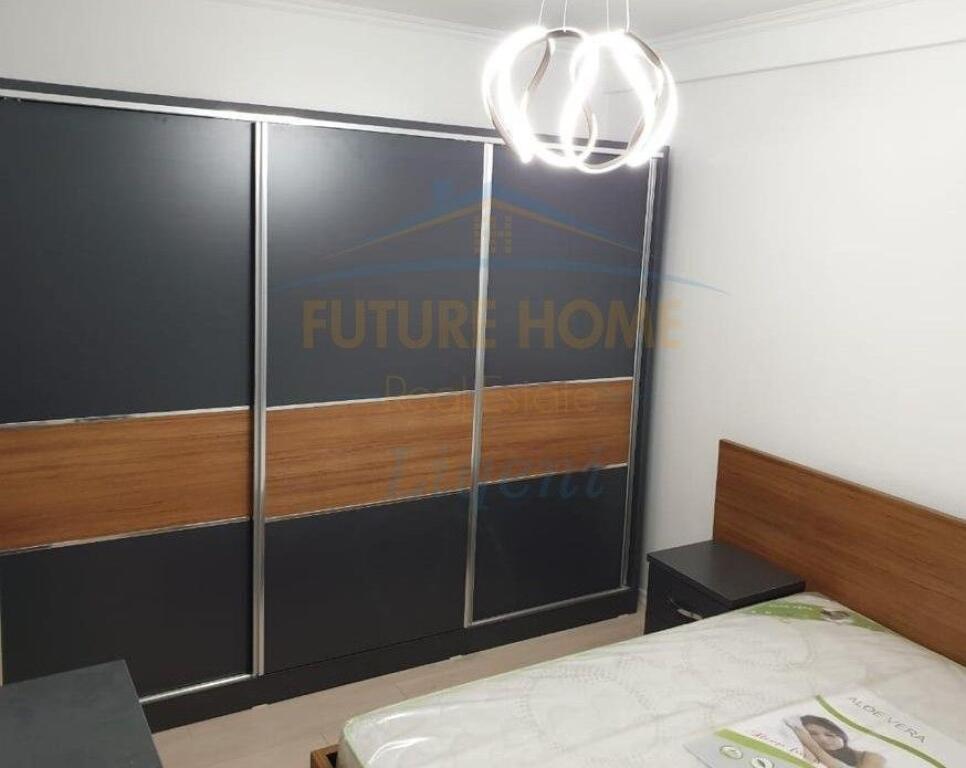 In vendita, Appartamento 2+1+2, Via Dritan Hoxha, Tirana.