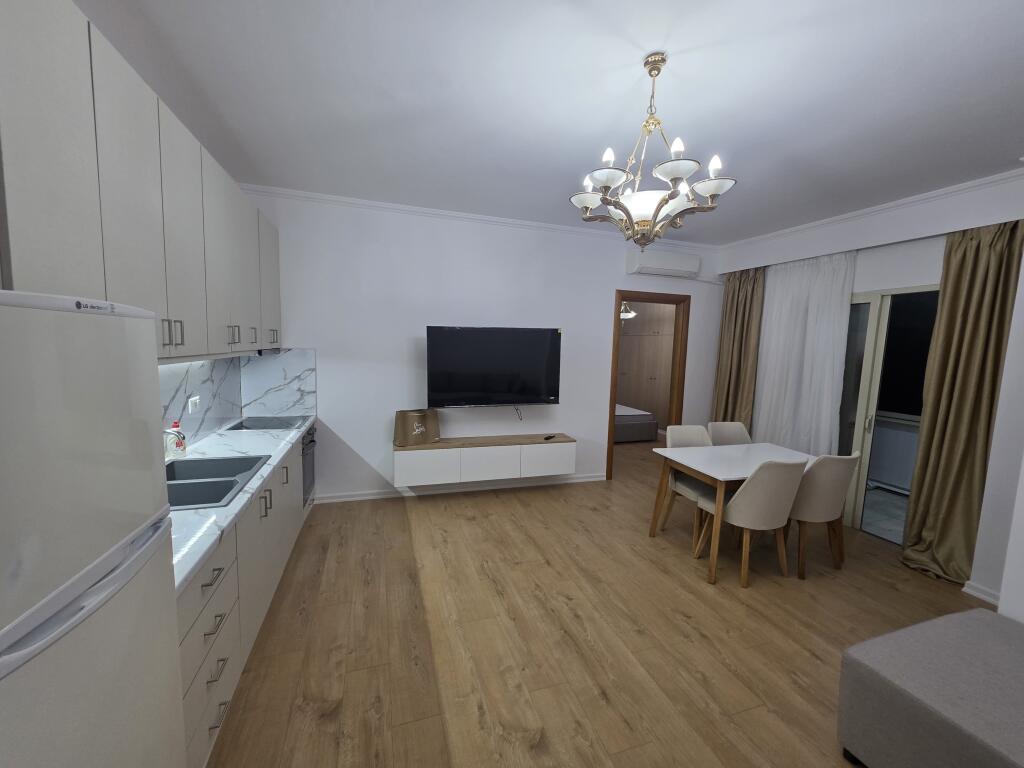 📢SHITET APARTAMENT 2+1 – LIQENI I THATË (pranë “Queen’s Coffee”)