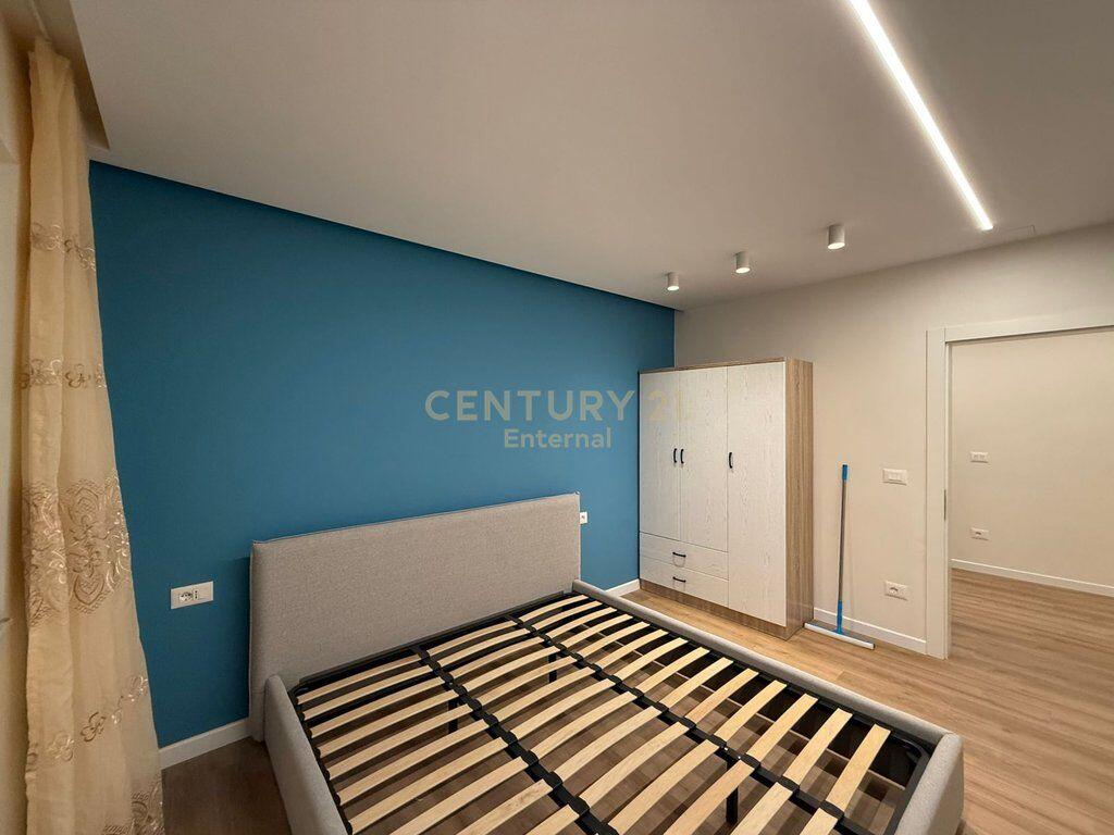 Appartamento 2+1 in affitto in Via Kavaja, Tirana.