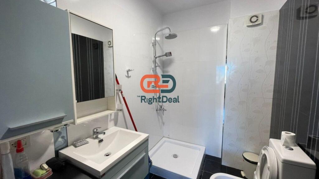 In Astir, Apartment 2+1 With Spacious Areas For Sale!
