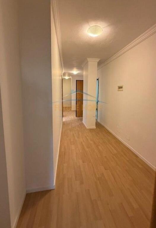 Shitet, Apartament 2+1, Selvia, Tirane