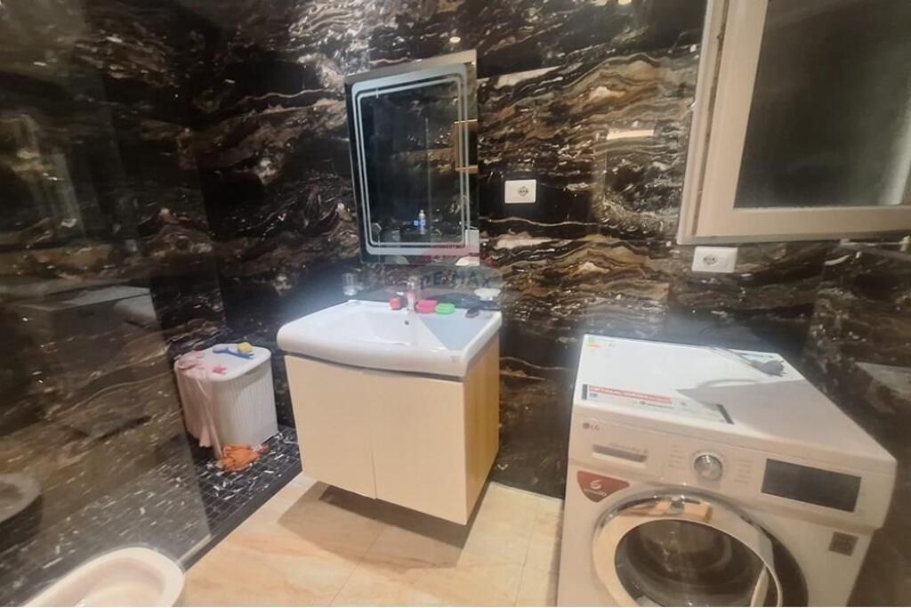 Apartament modern 3+1+2+parkim me qira ne Don Bosko, kati i pare i nje vile