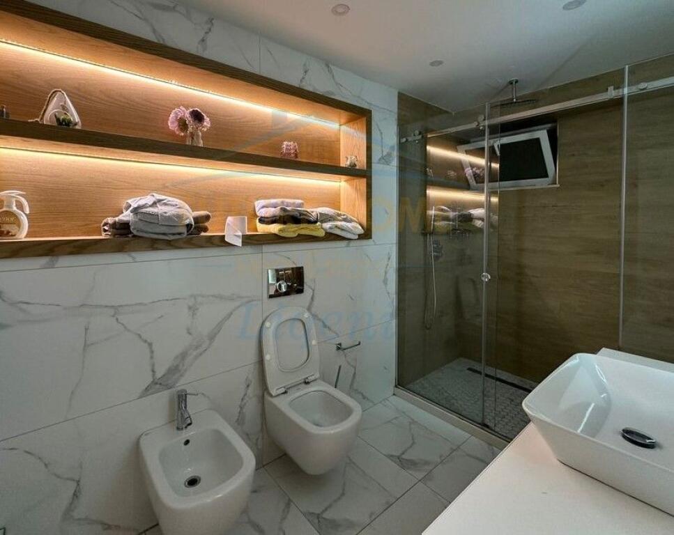 For rent, Apartment 3+1+2, Margarita Tutulani Street, Tirana