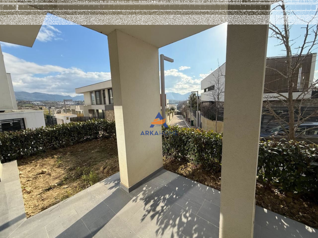 FOR RENT DELUXE 2+1 APARTMENT "LIQENI FARKES" 1500 EURO