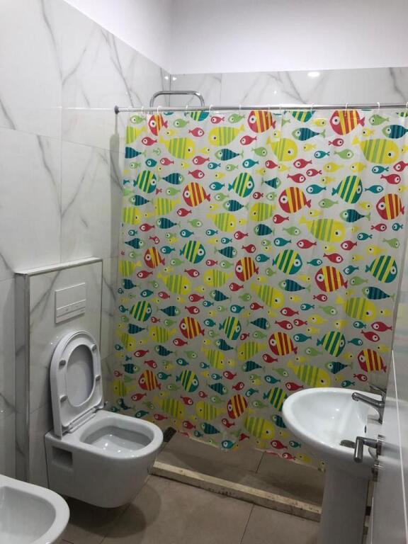 Apartament 1+1 me qera tek Kodra e Diellit tek Supermarket Aldi