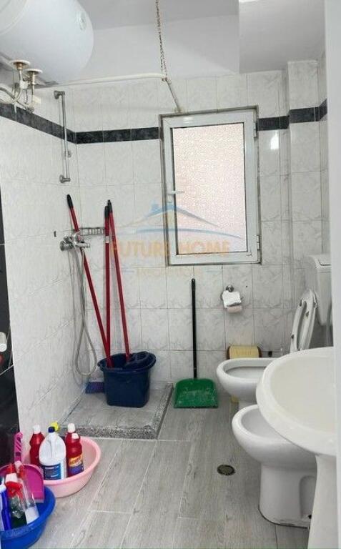 Qera, Ambient për Zyra, Bulevardi Gjergj Fishta.