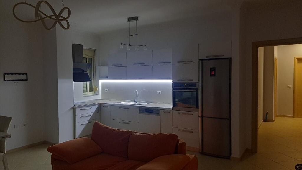 Appartamento in vendita