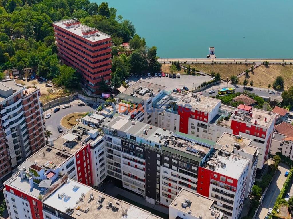 Appartamento 2+1+2 in vendita al Lago di Tirana, Nobis .