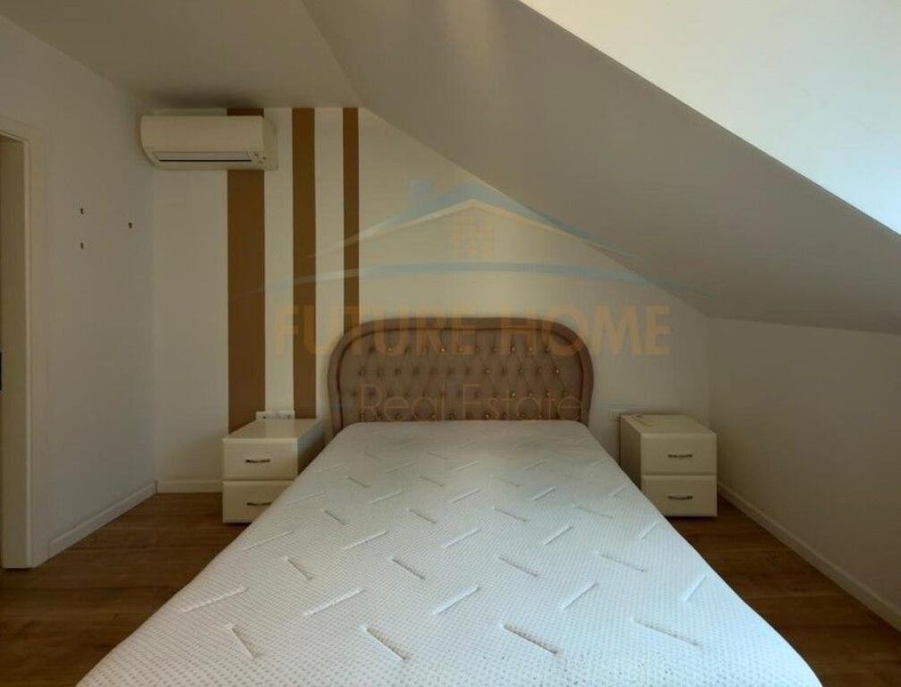 Qera, Apartament 3+1+2+2 Poste Parkimi..