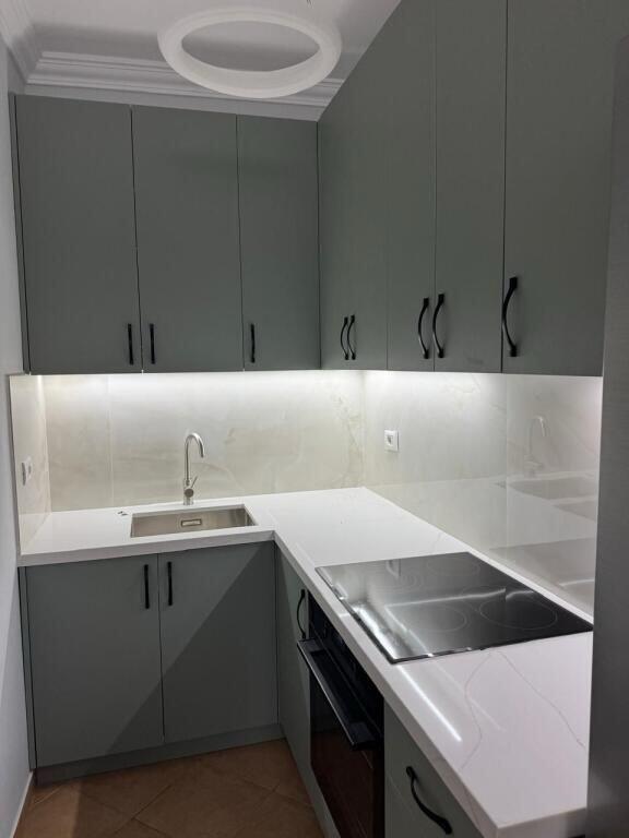 AFFITTASI APPARTAMENTO 2+1 📍 Via Kavaja – dietro la Chiesa