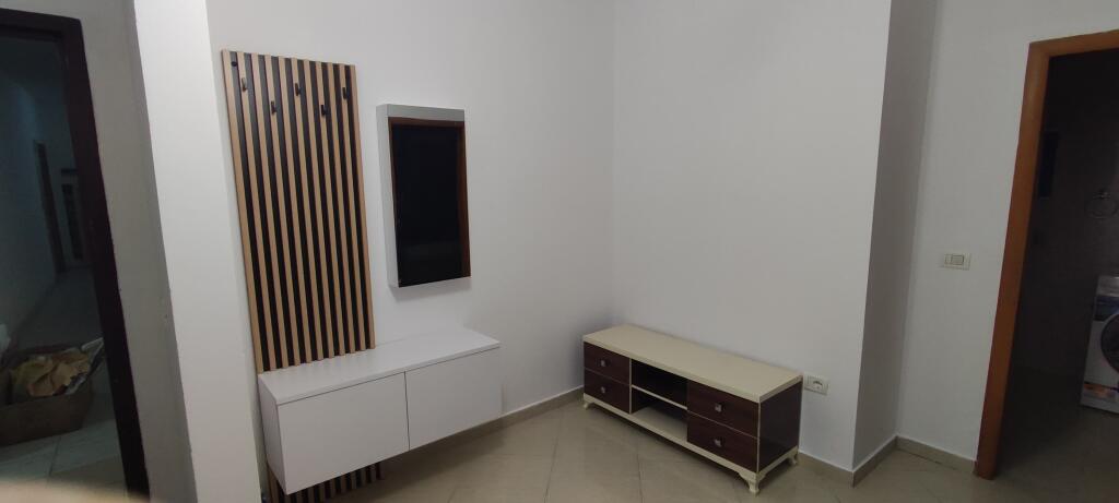 🏠 Appartamento 2+1 in affitto 📍 Don Bosko, vicino alla scuola Vaçe Zela