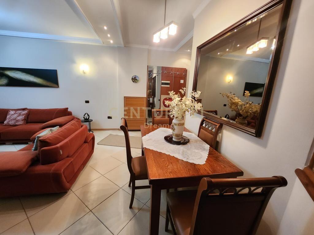 Apartment 2+1+2T for Rent in Bllok – Urban address with style and comfort