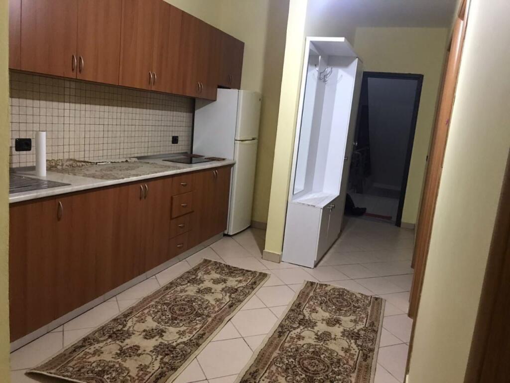 Affittasi appartamento 2+1 in Piazza Willsom!