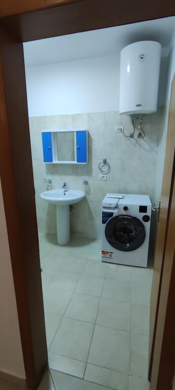 🏠 Appartamento 2+1 in affitto 📍 Don Bosko, vicino alla scuola Vaçe Zela
