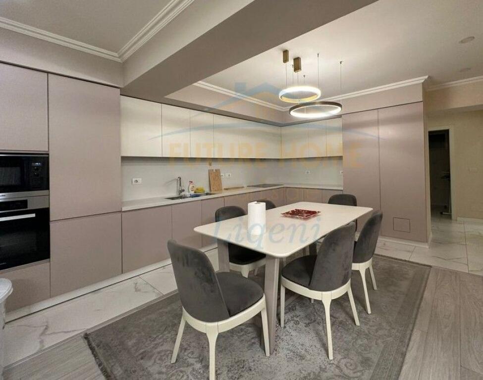 For rent, Apartment 3+1+2, Margarita Tutulani Street, Tirana