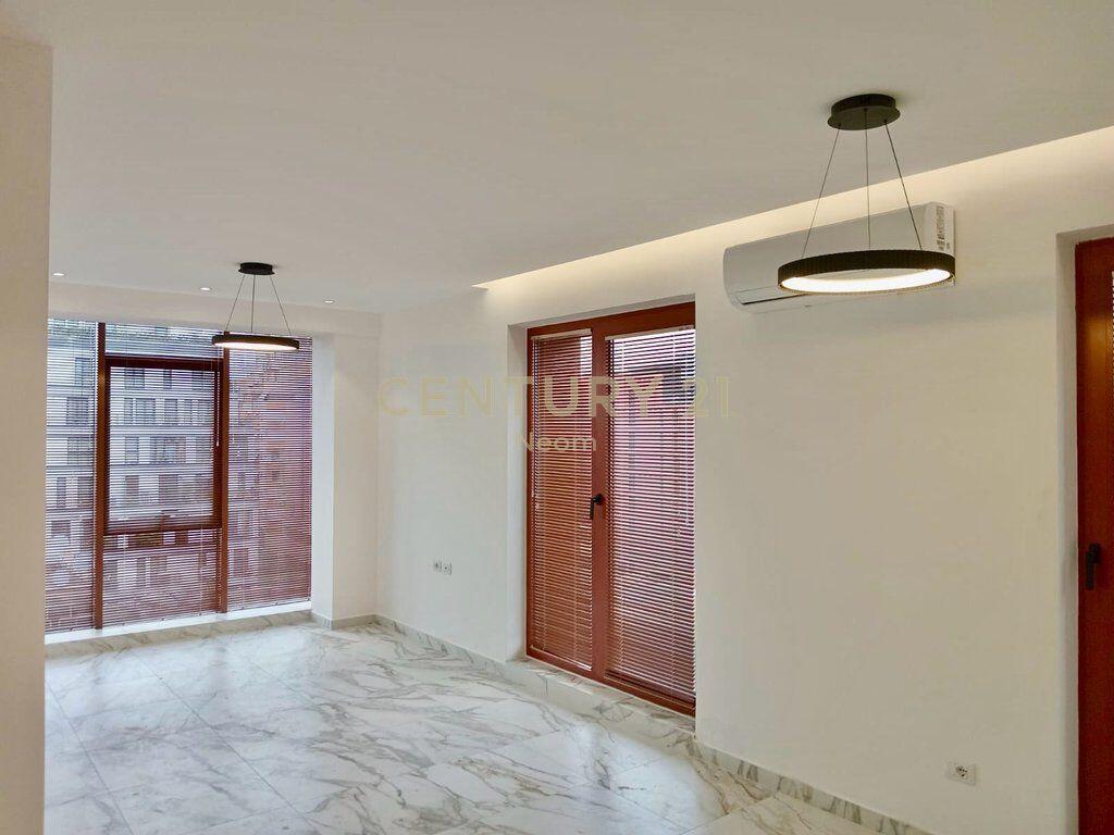 Super apartment 1+1 for sale at Kavaja Street