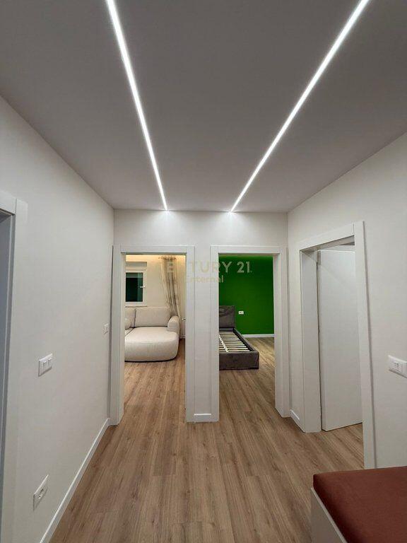 Appartamento 2+1 in affitto in Via Kavaja, Tirana.