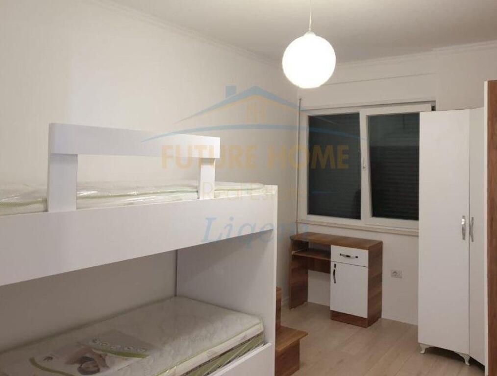 In vendita, Appartamento 2+1+2, Via Dritan Hoxha, Tirana.
