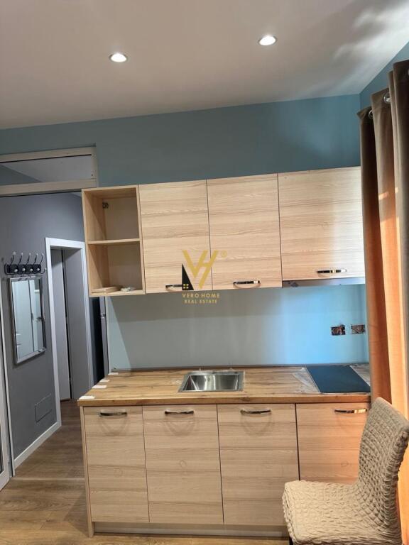 AFFITTASI APPARTAMENTO 1+1 AL PAZARI I RI 500 EURO