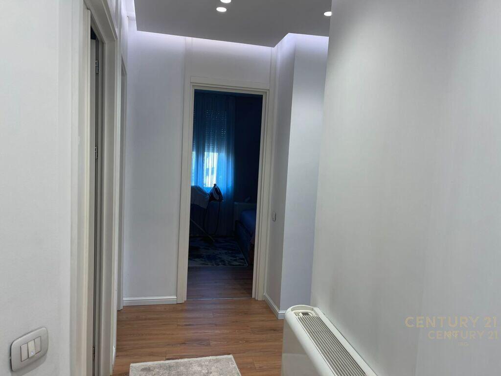 Shitet apartament 3+1+2 në Rezidencën Park Gate, Rruga e Elbasanit