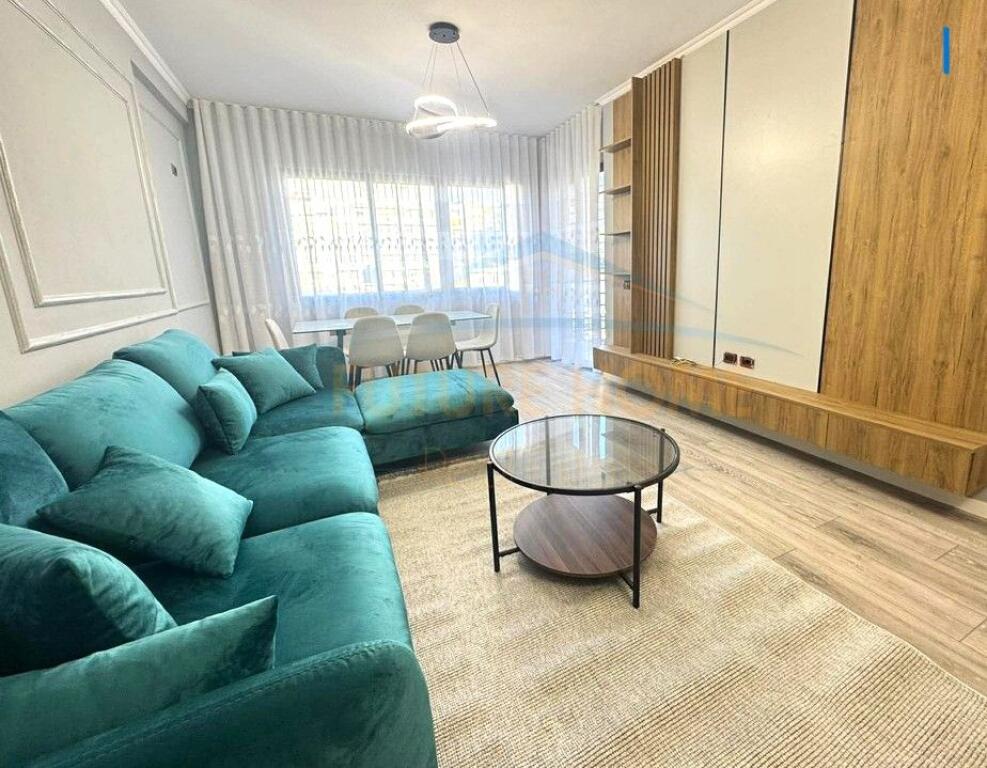 For sale, Apartment 2+1+2 Vila L, New Ring, Tirana