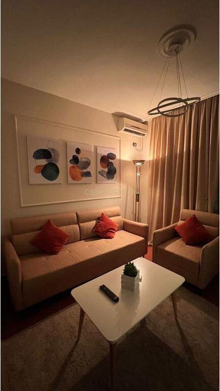 Apartment 2+1 for rent in the Ish-Blloku area, Tirana.