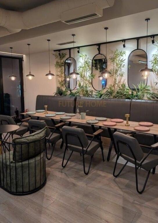 In vendita, Bar Lounge Business, vicino al Palazzo con Freccia, Tirana