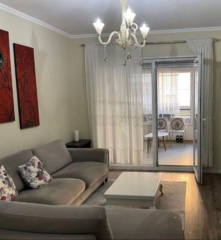 Apartment 2+1+2 + spacious balcony for sale – Fresk, Tirana!