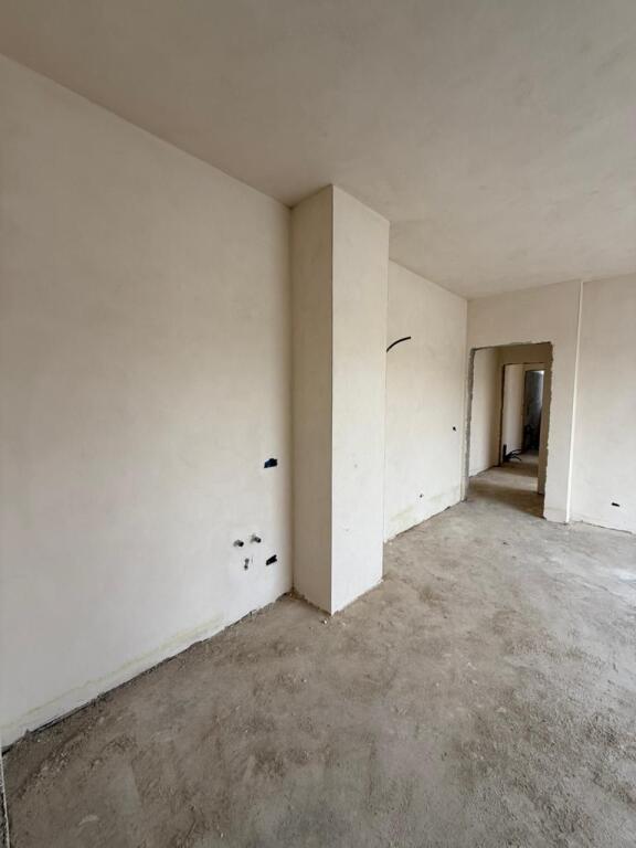 UNIVERS CITY, IN VENDITA, APPARTAMENTO 2+1+2+VERANDA