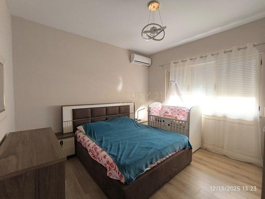 APARTAMENT 2+1 PER QIRA NE MISTO MAME!!!