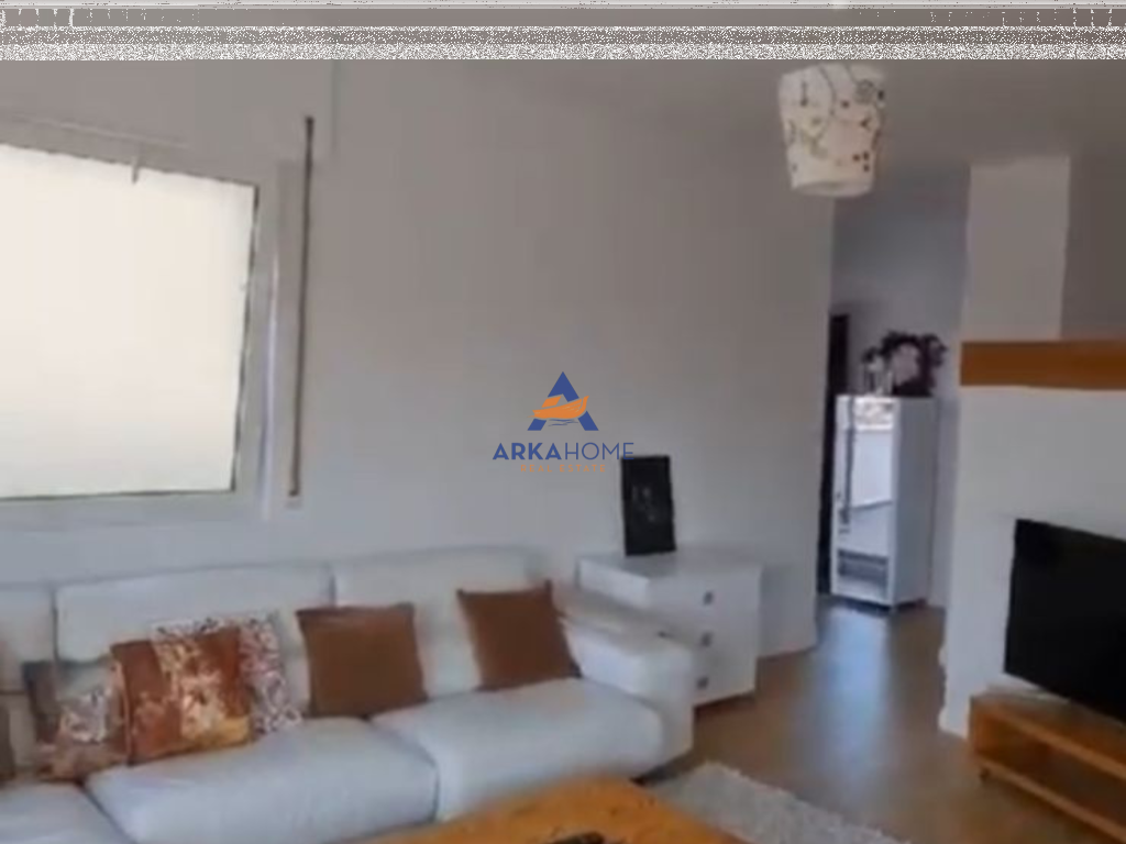 SHITET APARTAMENT 1+1+VERAND "MYSLYM SHYRI" 430.000 EURO