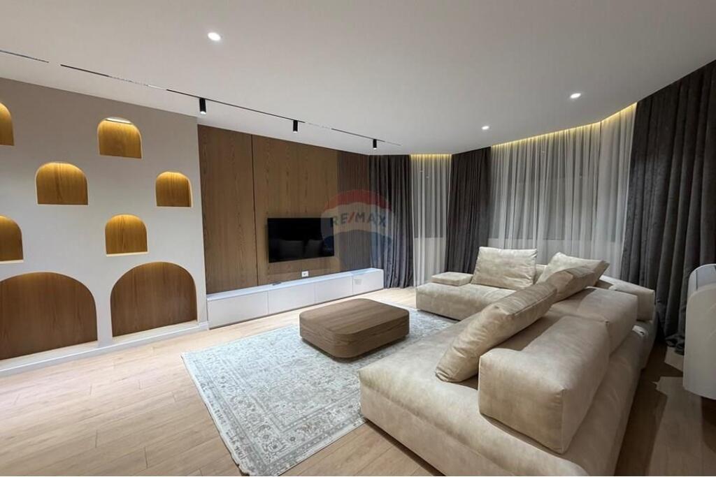 Apartament  Për Qira 3+1+2  Liqeni i Tiranës, Tiranë