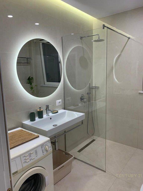 Appartamento 2+1 in affitto vicino all'Hotel Hilton, Viale Bajram Curri.