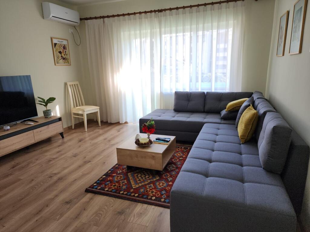 APARTMENT FOR RENT 1+1 CENTER 65,000 LEKE