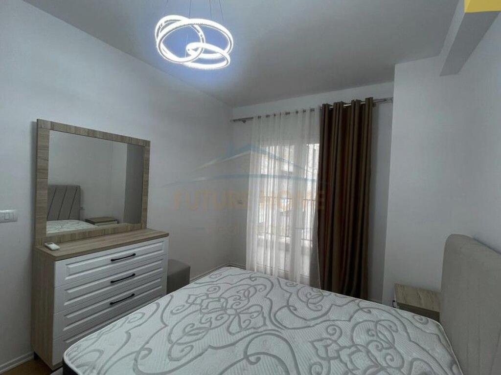 Qera, Apartament 1+1, Zogu i Zi, Tiranë