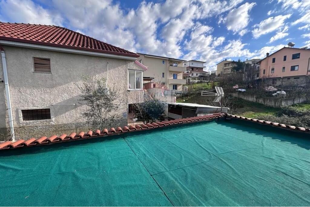 Casa privata - In Vendita - Sauk i Ri, Tirana(ID: 530281030-929)
