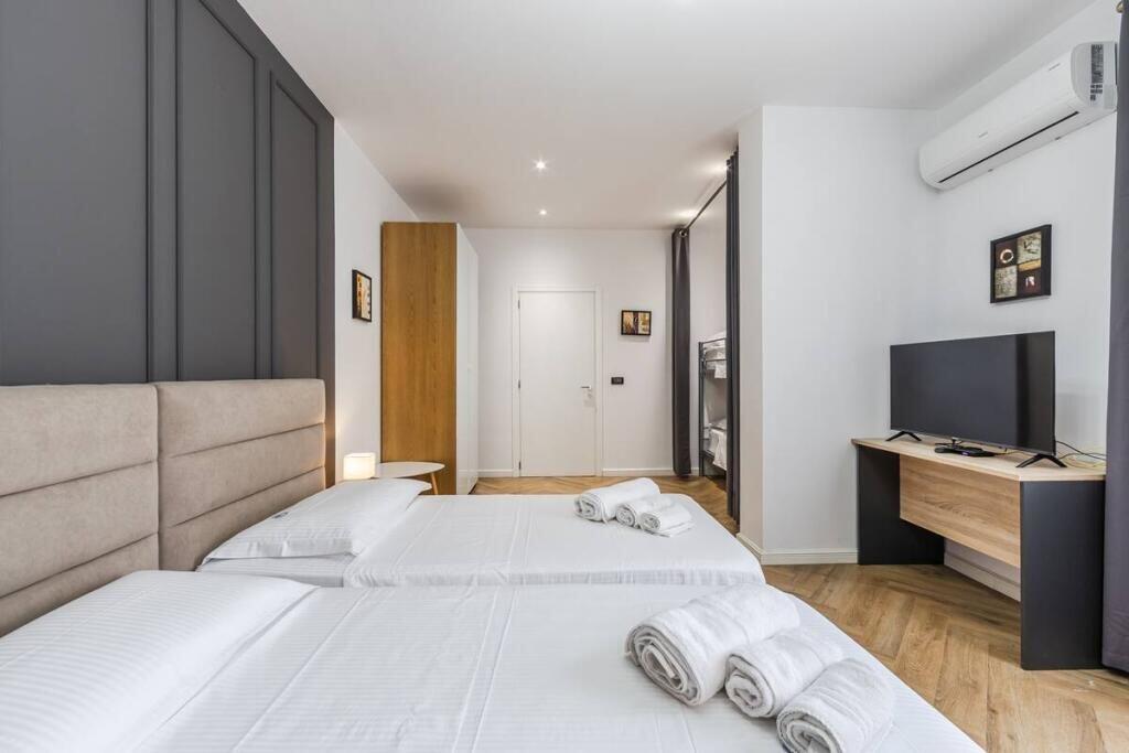 Duplex for sale at Myslym Shyri 280,000 euros
