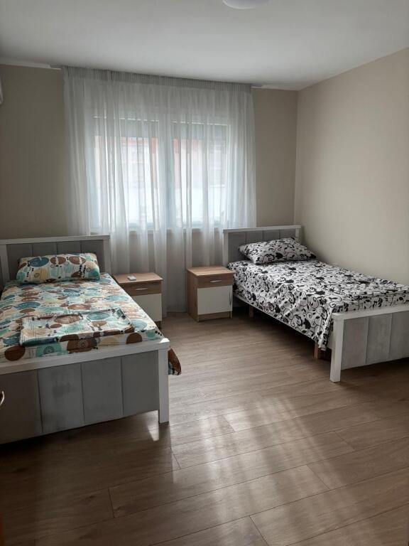 Apartament 2+1 pas shkolles Mihal Grameno!