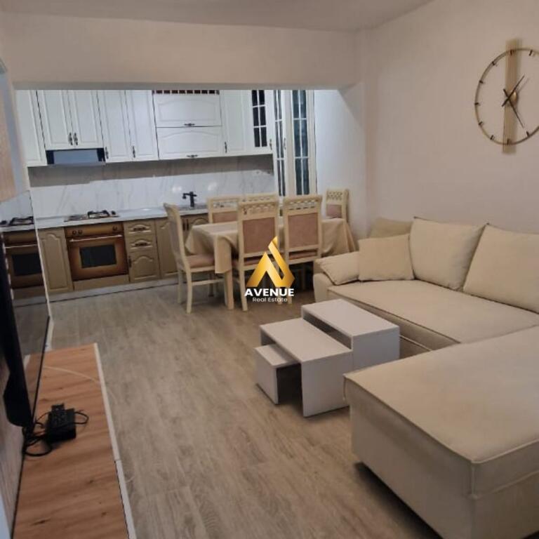 Appartamento 2+1 in affitto Via Durazzo, Tirana
