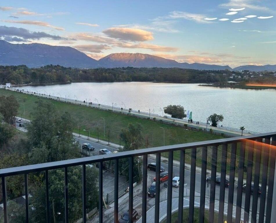 Apartment 2+1+2 for sale, Lake View Residence, Tirana..!!!