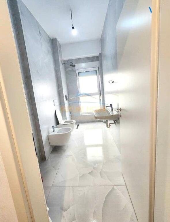 Shitet apartament 1+1, Kompleksi Kaimi, Ali Demi, Tirane