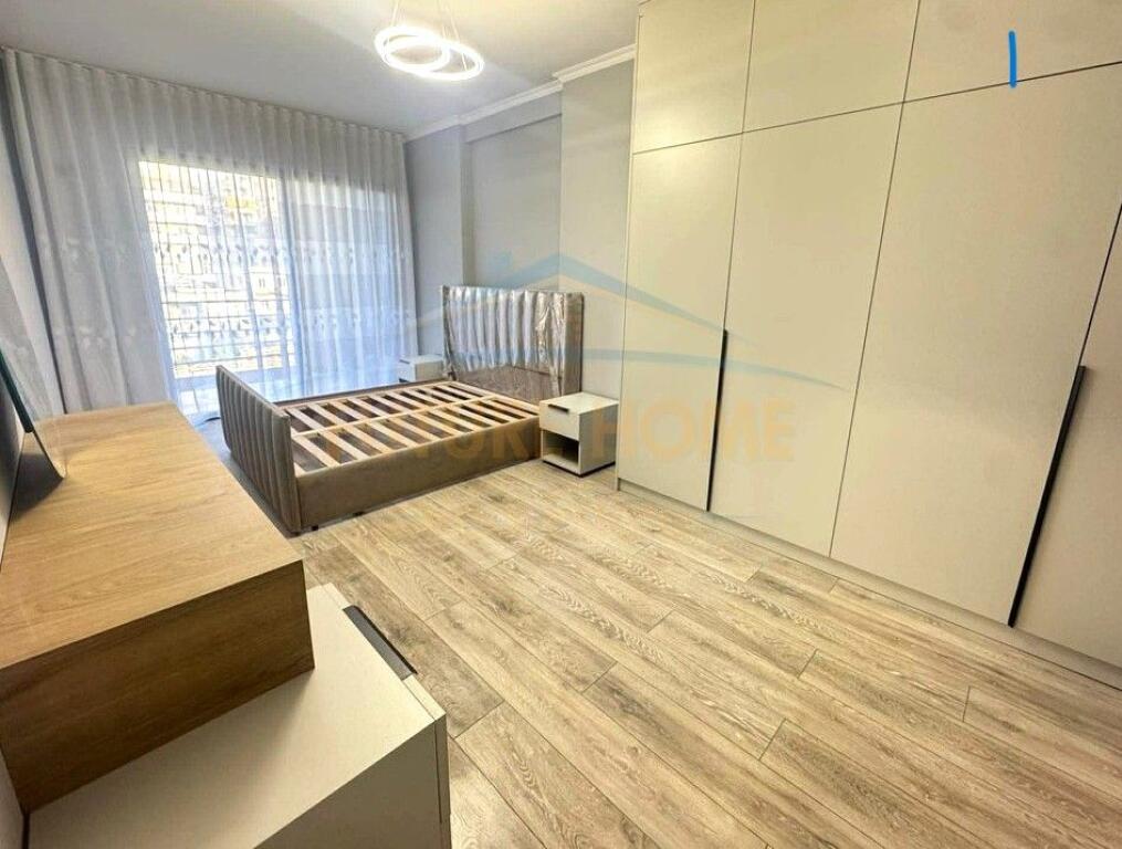 For sale, Apartment 2+1+2 Vila L, New Ring, Tirana