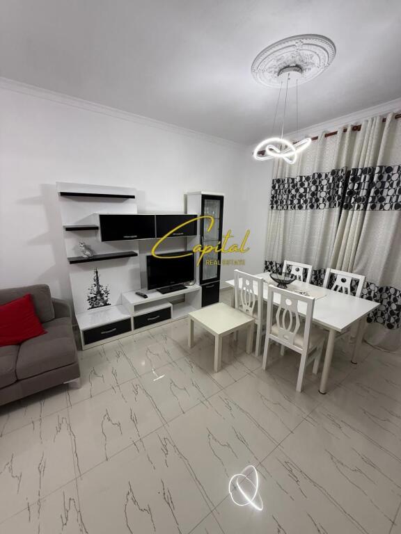 APARTAMENT ME QERA 2+1 SAUK 55.000 LEKE