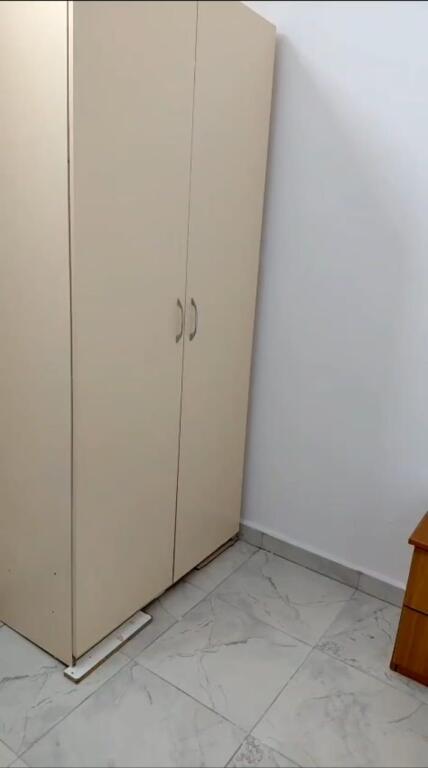 MONOLOCALE 25000 LEKE.CITTÀ STUDENTI
