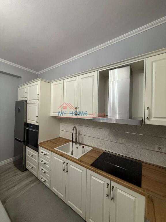 Appartamento 1+1 in vendita Viale Gjergj Fishta a Tirana