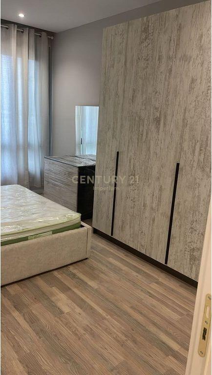 🏡 APARTAMENT 1+1 ME QIRA – RRUGA 5 MAJ