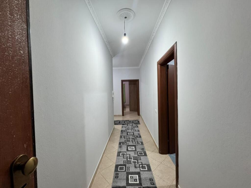 Affittasi appartamento 1+1, Spiaggia Rrota e Kuqe, Durazzo