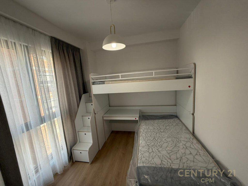 APARTAMENT 2+1+POST PARKIMI PRANE PAZARIT TE RI !