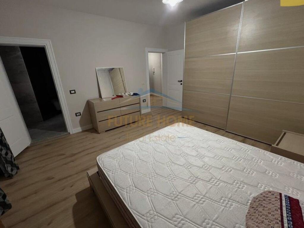 Qera, Apartament 2+1+2, Zogu Zi, Tirane