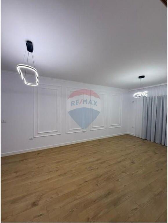Appartamento in vendita 2+1 ad Astir